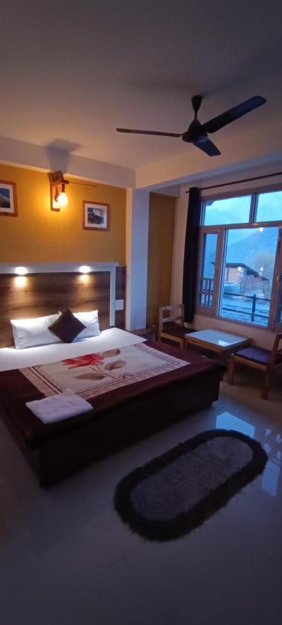 Sahaj Homestay Naddi Дхарамсала Екстериор снимка